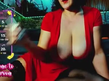 katrinedenev on Chaturbate