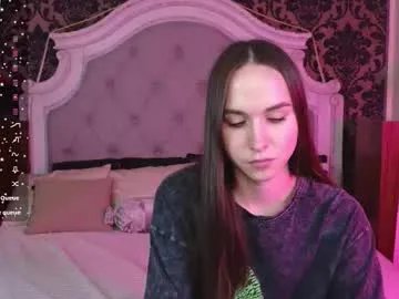katy_st_james — GOAL: Sexy Dance [300 tokens remaining] Welcome to my room! #feet #brunette #bigass #lovense #new