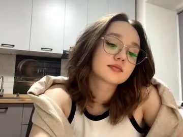 keeshatenn — Goal: make me smile! I am new here and your support is very important to me! Thank you! ^^ #teen #18 #cute #new #shy [15 tokens remaining]