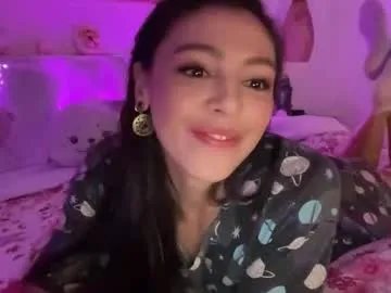 Freechat keirasworld on Chaturbate