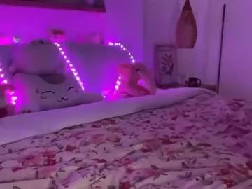 Freechat keirasworld on Chaturbate