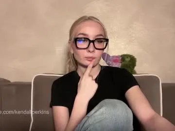 kendallperkins — Goal: body tease #cute #daddysgirl #nonude #shy #blonde - Next Goal: slaps my ass