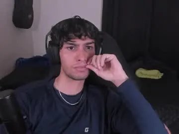 khozler_ on Chaturbate