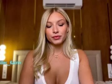 Freechat killer__tits on Chaturbate