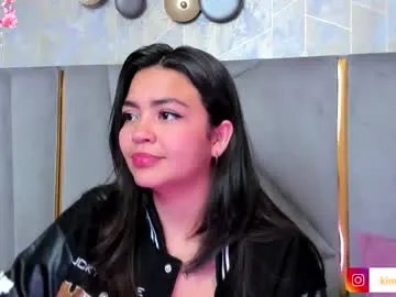 kimdevinne on Chaturbate