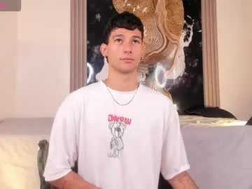 kingparker1 — GOAL: hi Alexx!! [20 tokens remaining] let's have fun guys!!! my favorite tips 10,12,25,38,100,120,160,200,1000....... #latino #bigcock #hairy #smoke #lovense