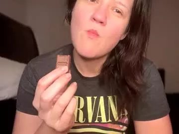 kinkbitch25 on Chaturbate