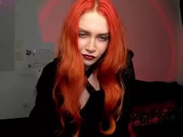 kitsunemoon on Chaturbate