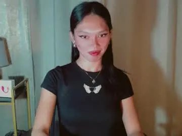 kitteylovesyou on Chaturbate