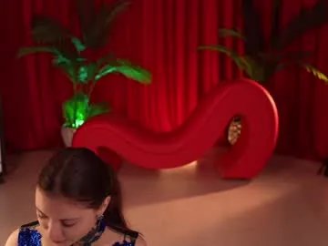 Freechat kittycaitlin on Chaturbate