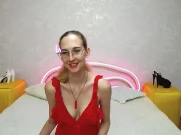 klaryevans on Chaturbate