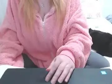 Freechat kymchi on Chaturbate