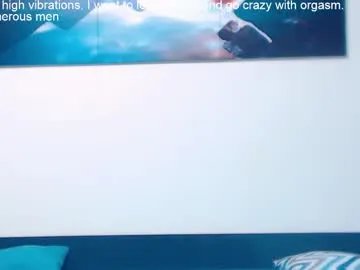 ladyelizabeth777 on Chaturbate