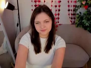 lalisa_wite — air kiss for u.... I'm very #shy and #teen I'm only #18 y.o. Be with me #tease and then maybe I can open up and #dance for u // GOAL: Fly kiss [8 tokens left]