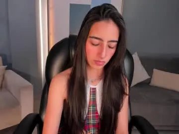 larisasmirnov on Chaturbate
