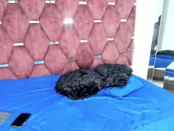 latrellx7 on Chaturbate