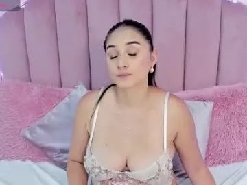 lauraklark on Chaturbate