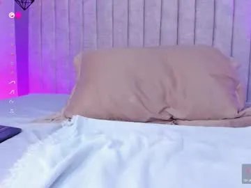 lea_gray on Chaturbate