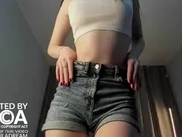 leiladream2 — GOAL: Show panties [46 tokens remaining] Welcome to my room! #feet #skinny # #smalltits #new #shy