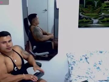 leo_muscleboy on Chaturbate