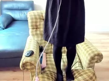 lia_hdz on Chaturbate