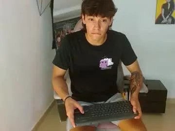 liam_xul on Chaturbate