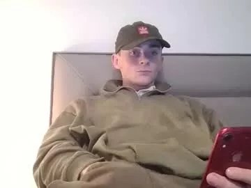 lilbearxxxx on Chaturbate