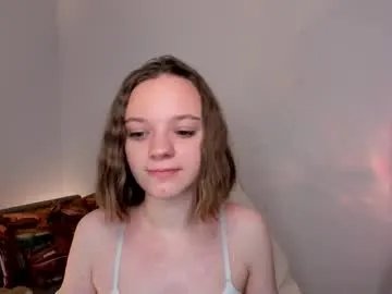 lindaa_bell on Chaturbate