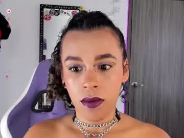 lips_sarasofia on Chaturbate