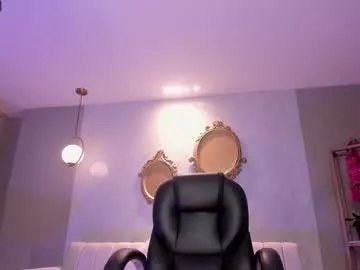 lisaflowersx on Chaturbate