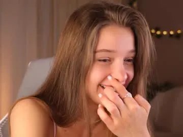 little_poetry on Chaturbate