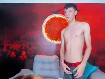 little_show_sexy on Chaturbate