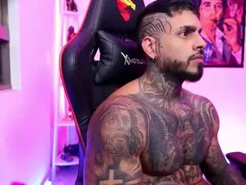 logan_hugh8 on Chaturbate