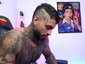 logan_hugh8 on Chaturbate