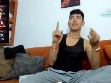 logantwink18 on Chaturbate