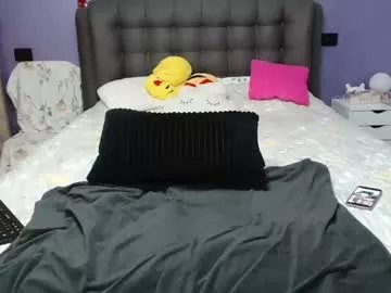 Freechat lorette23 on Chaturbate