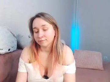 lovely_hayley — ALL NAKED @ GOAL! dice PRIZE 33 TOK! #daddy #busty #young #college #findom #paypig [777 tokens remaining]