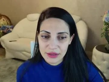 lovelybeatricee — Do you like me? #mature #Shy #New #milf #brunette [484 tokens left]