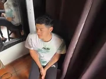 luchosaando on Chaturbate