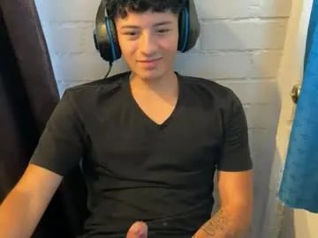 luchosaando on Chaturbate