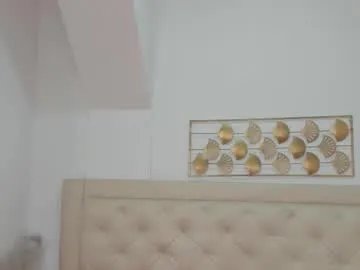 lucia_lorenz on Chaturbate