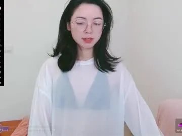 luckrose on Chaturbate
