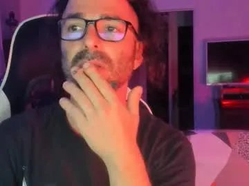 luckydrakex on Chaturbate