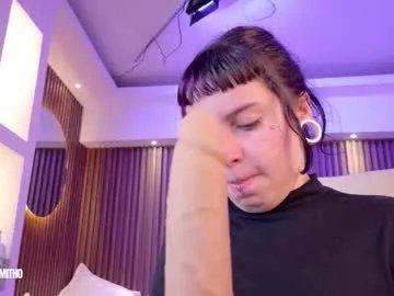 lucy_smith7 on Chaturbate