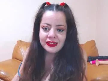 luisahornydoll on Chaturbate