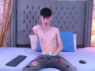 luke_carter on Chaturbate
