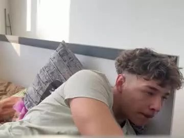 lukedesirable on Chaturbate