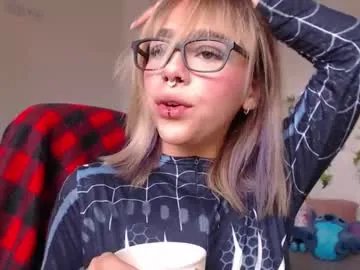 maddiie_and_clyde on Chaturbate