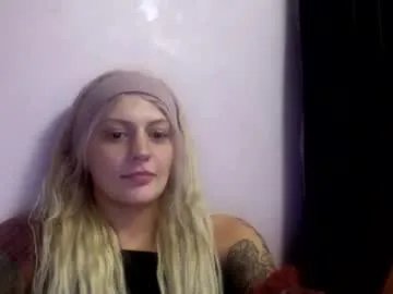 madelinevalentine on Chaturbate