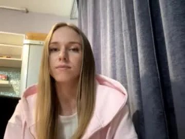 mafaldatefera — Welcome kiss for you^^ #new #shy #teen #young #18 [0 tokens remaining]